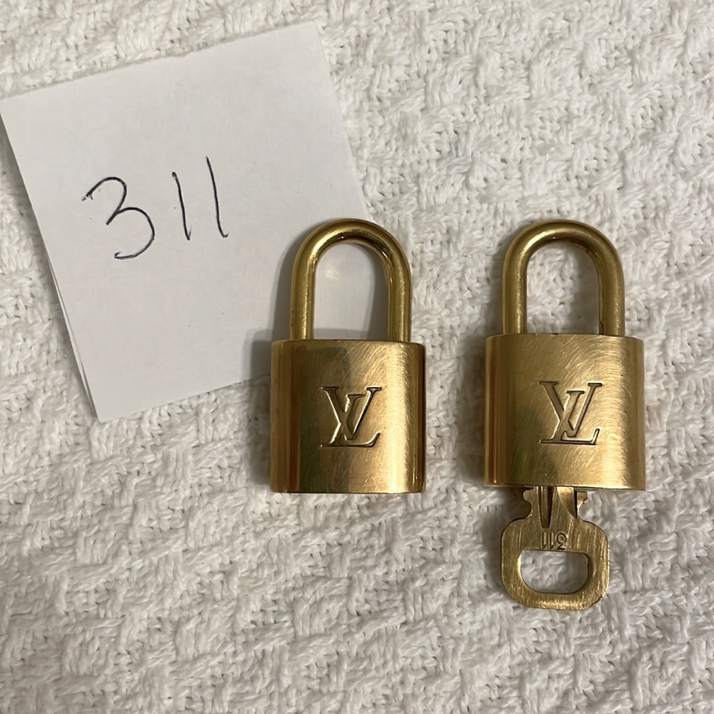 Louis Vuitton Lock and Key 311